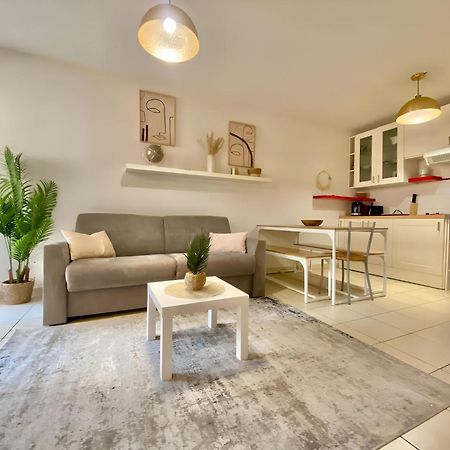 "L'Alhambra" Proche Gare Et Centre Apartment ม็องตง ภายนอก รูปภาพ