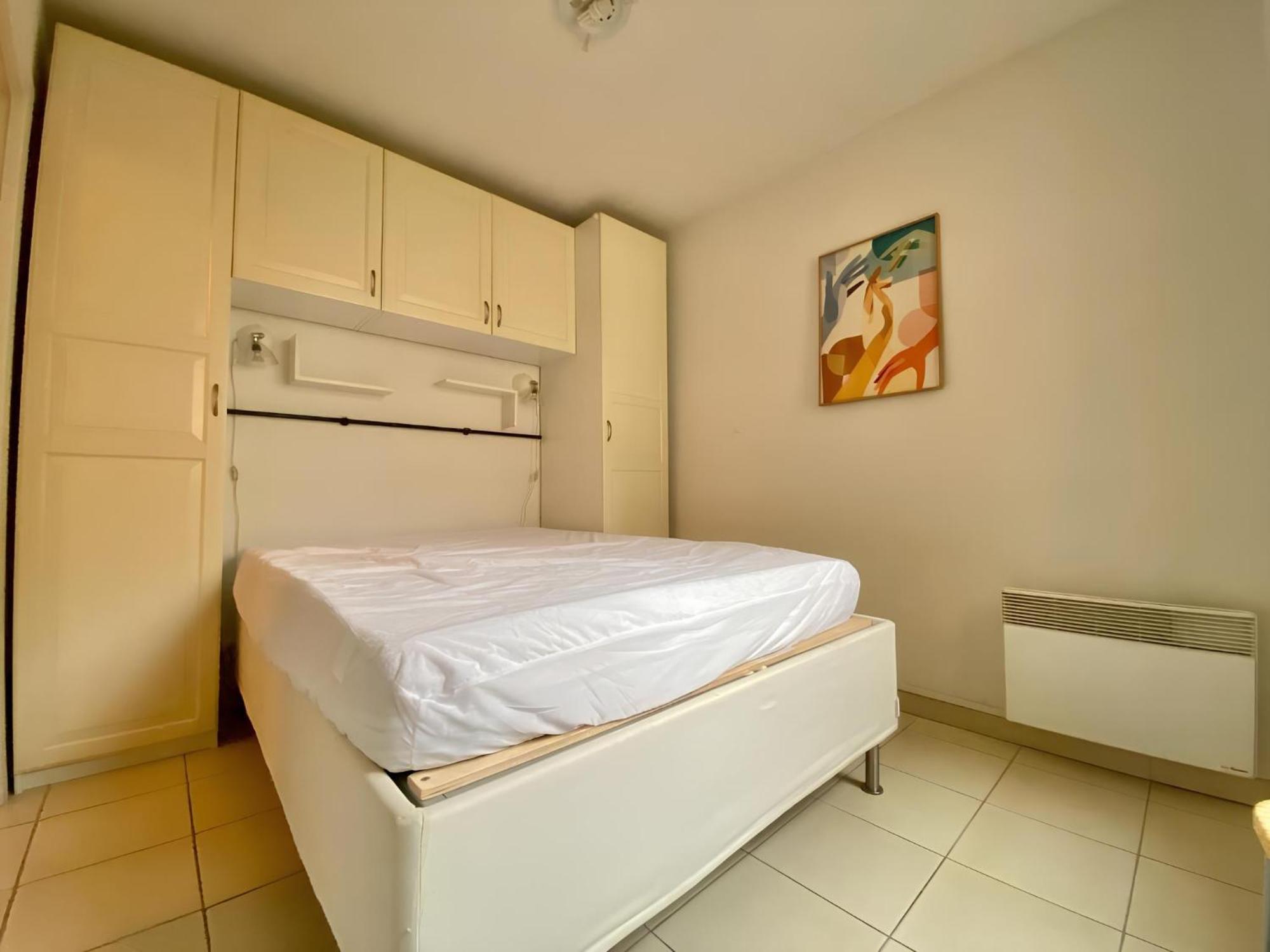 "L'Alhambra" Proche Gare Et Centre Apartment ม็องตง ภายนอก รูปภาพ
