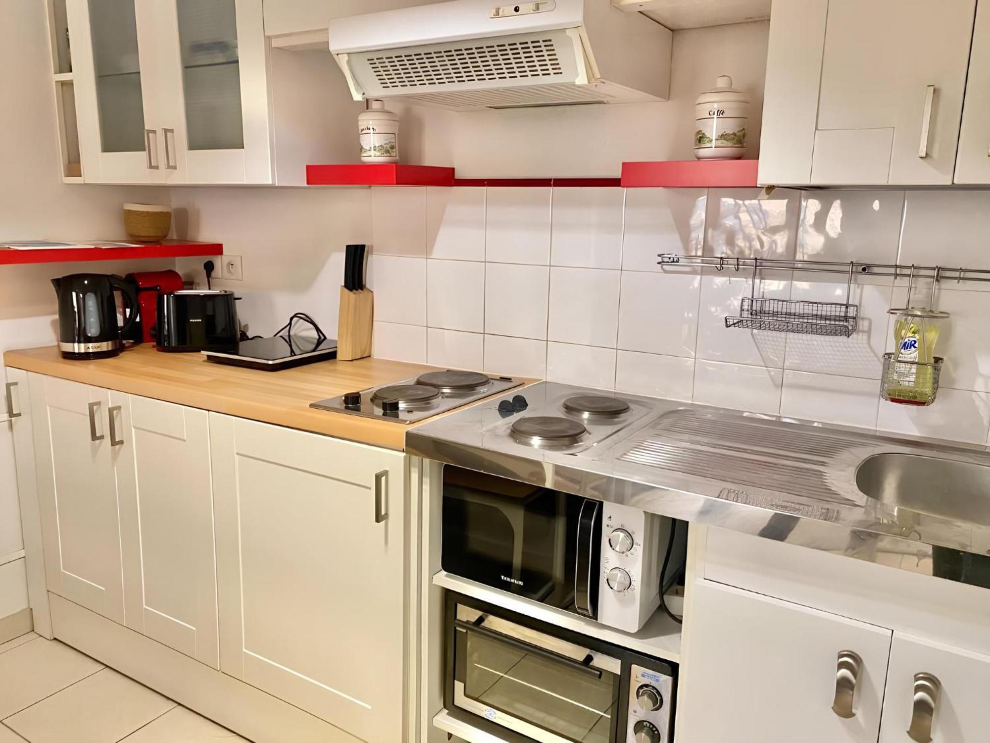 "L'Alhambra" Proche Gare Et Centre Apartment ม็องตง ภายนอก รูปภาพ
